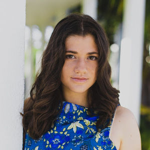 Meet your Posher, Raquel